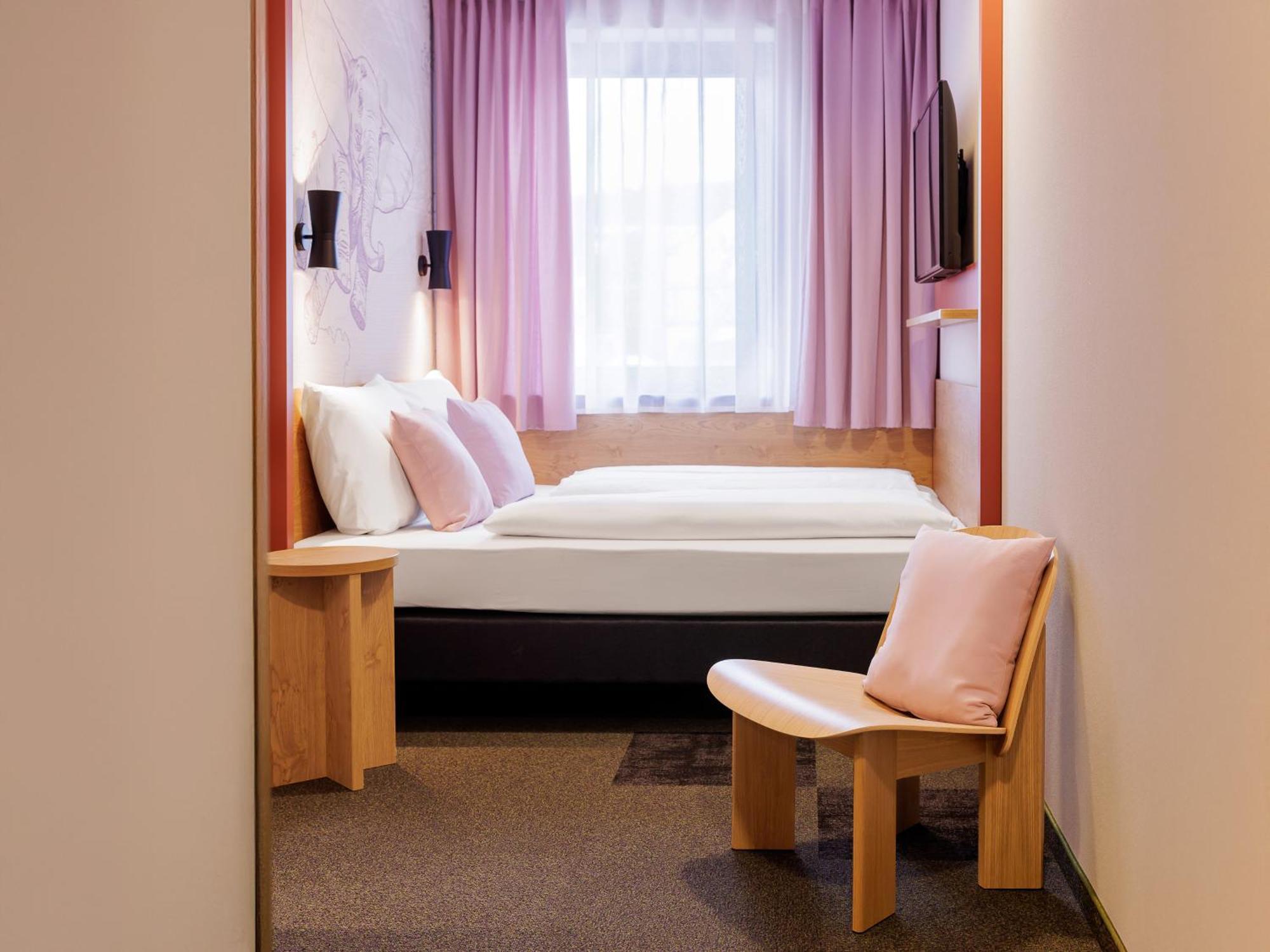 Mcdreams Hotel Wuppertal City Buitenkant foto